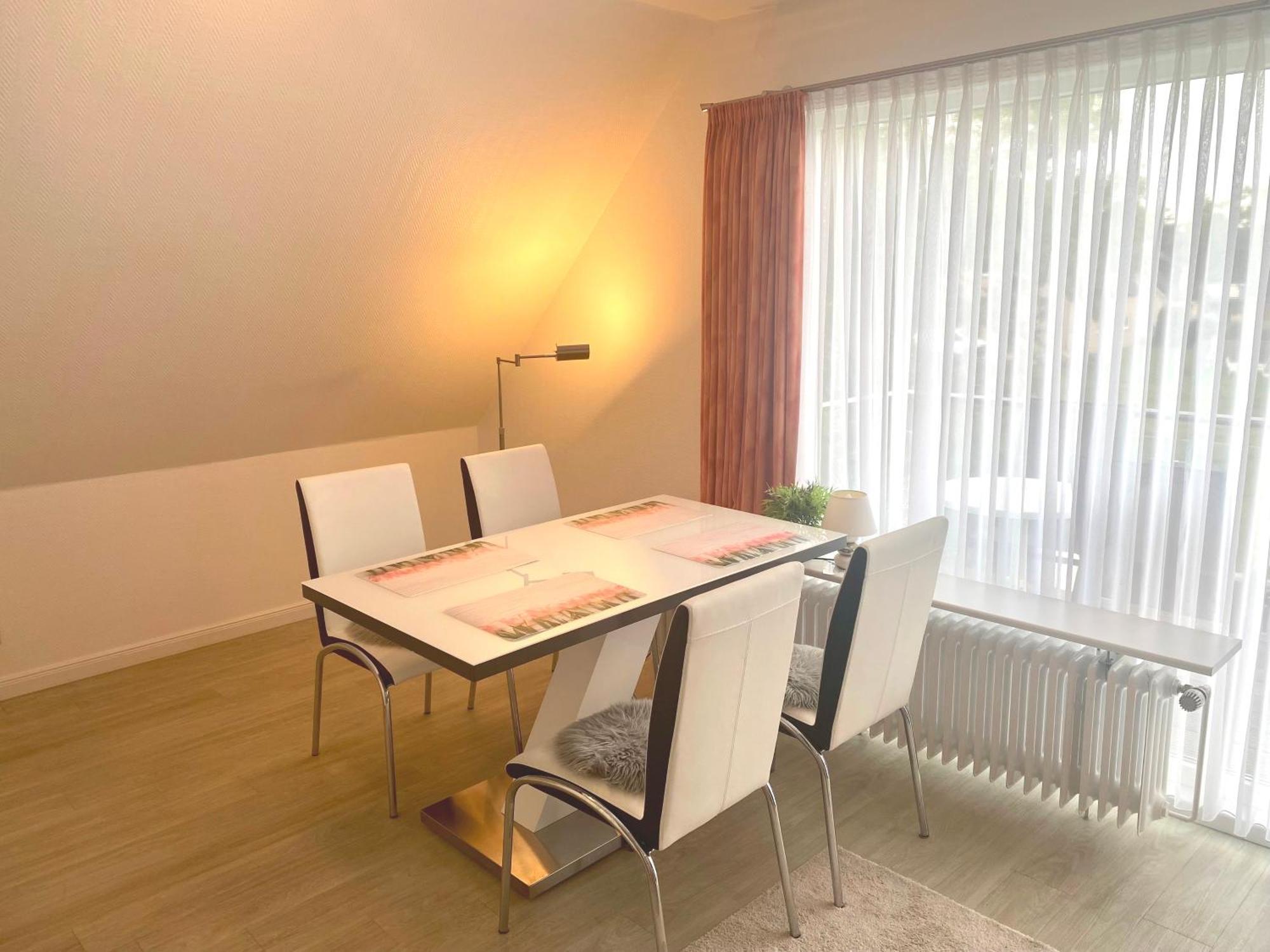 Haus Regina Apartment Timmendorfer Strand Bagian luar foto