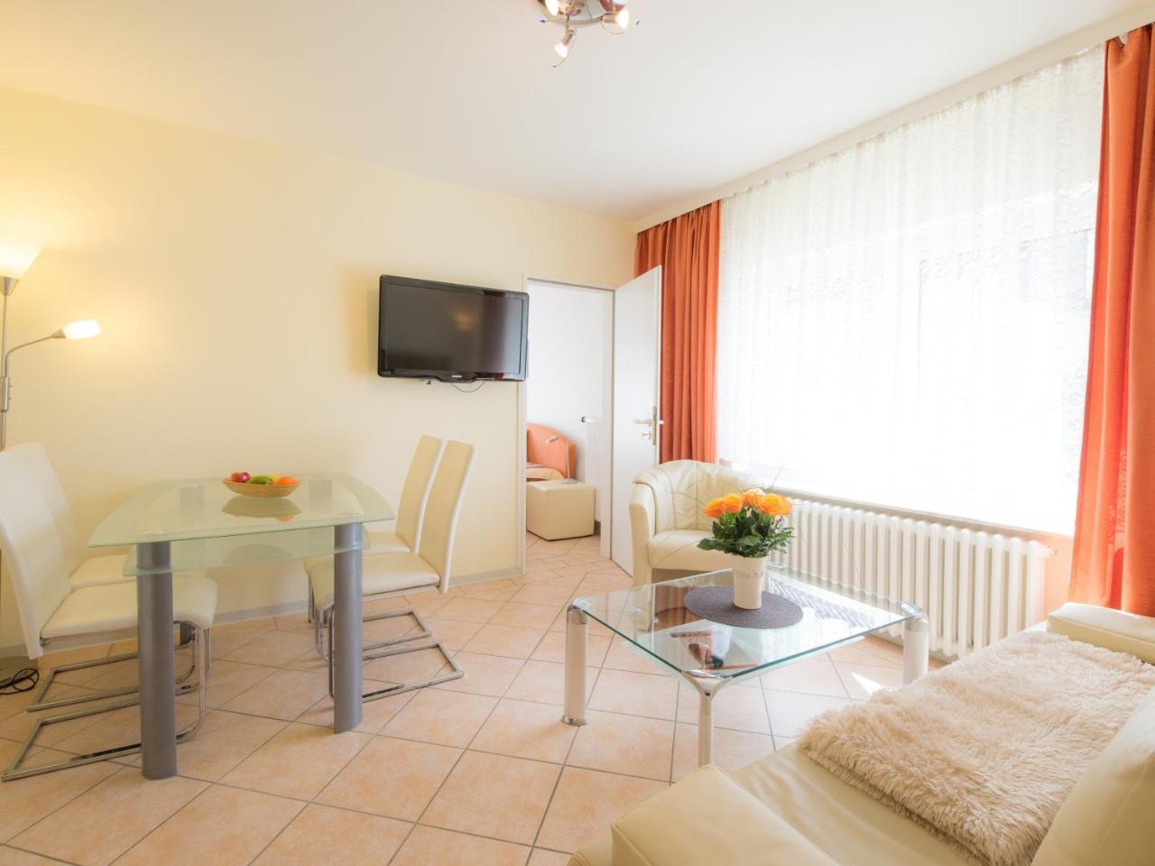 Haus Regina Apartment Timmendorfer Strand Bagian luar foto